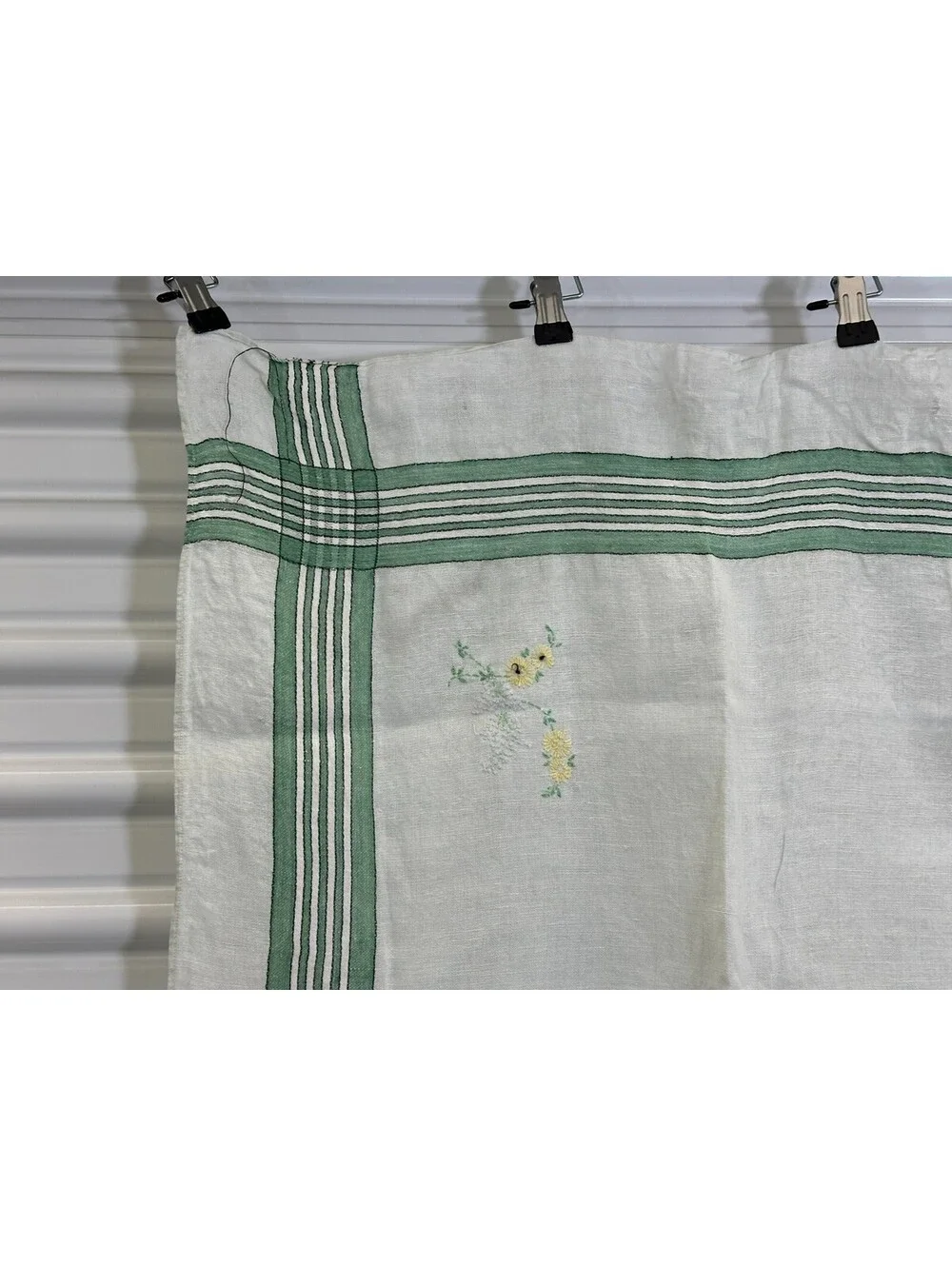 Vintage Embroidered Card Table Tablecloth Topper Floral Flowers READ LOOK Cutter